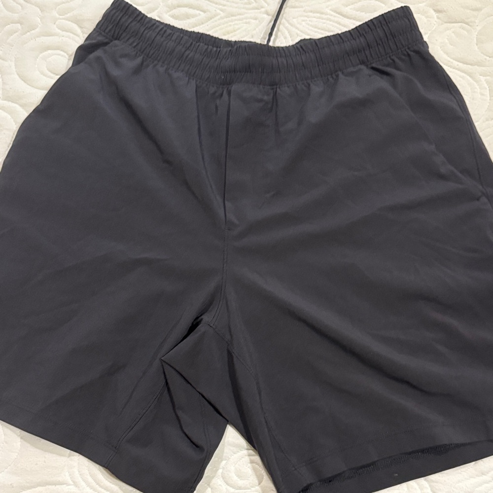 lululemon athletica Men's Black Small Athletic Shorts